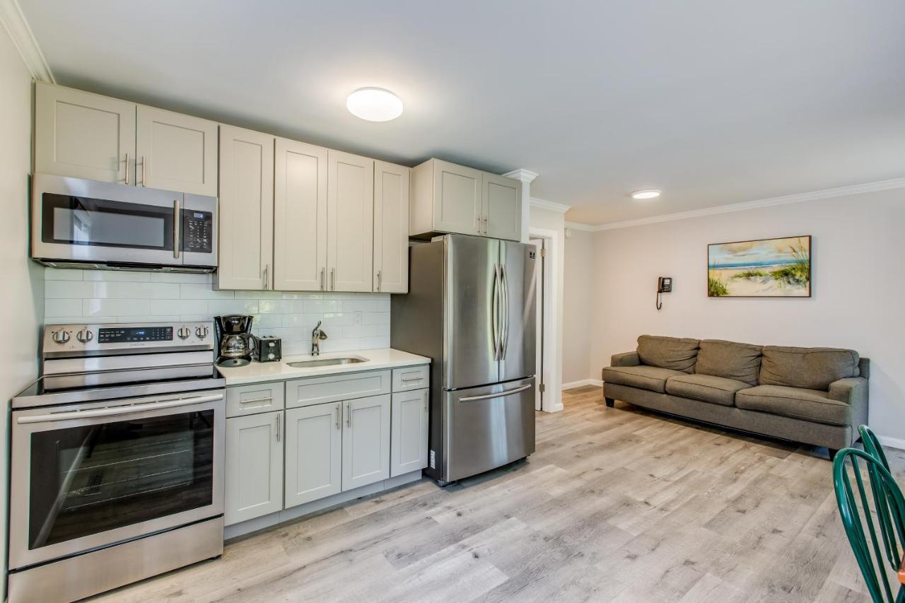 Colonial Shores Resort Hampton Bays Buitenkant foto