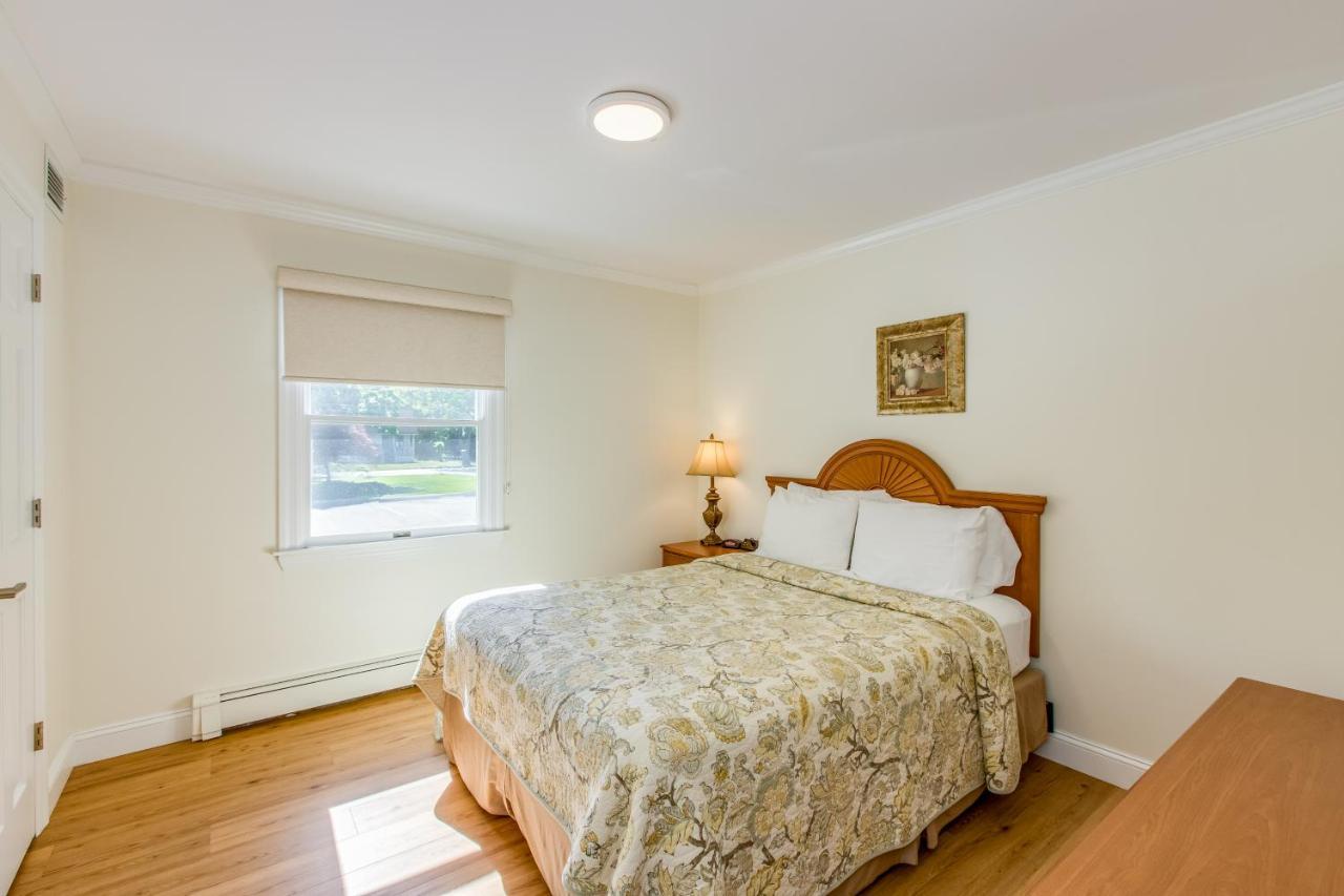 Colonial Shores Resort Hampton Bays Buitenkant foto