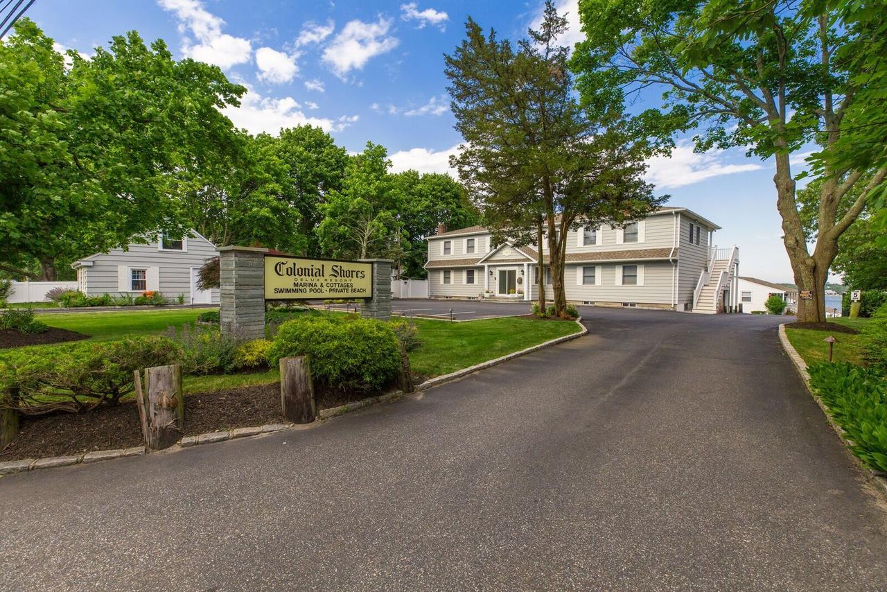 Colonial Shores Resort Hampton Bays Buitenkant foto